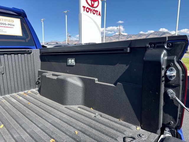 Used 2025 Toyota Tacoma TRD Sport AWD/4WD image 27