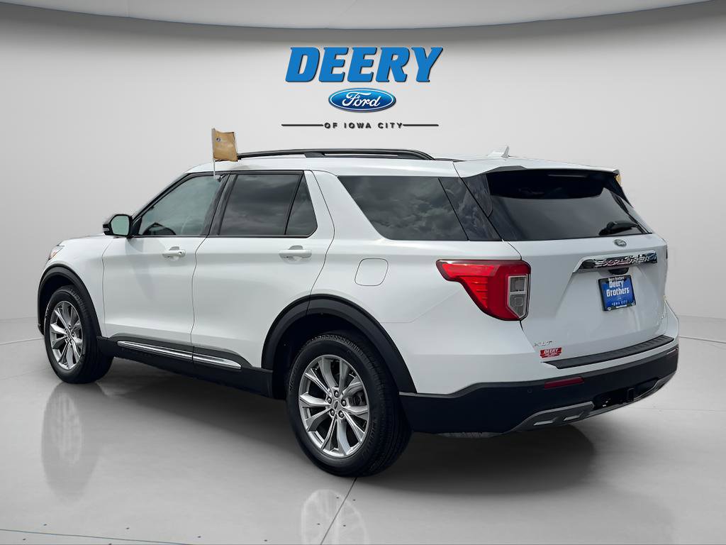 Certified 2024 Ford Explorer XLT w/ Equipment Group 202A AWD/4WD image 5