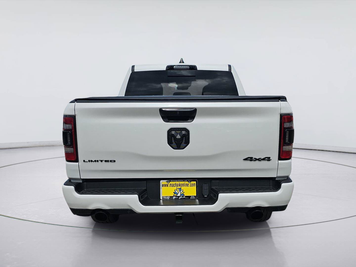 Used 2023 RAM 1500 Limited AWD/4WD image 4
