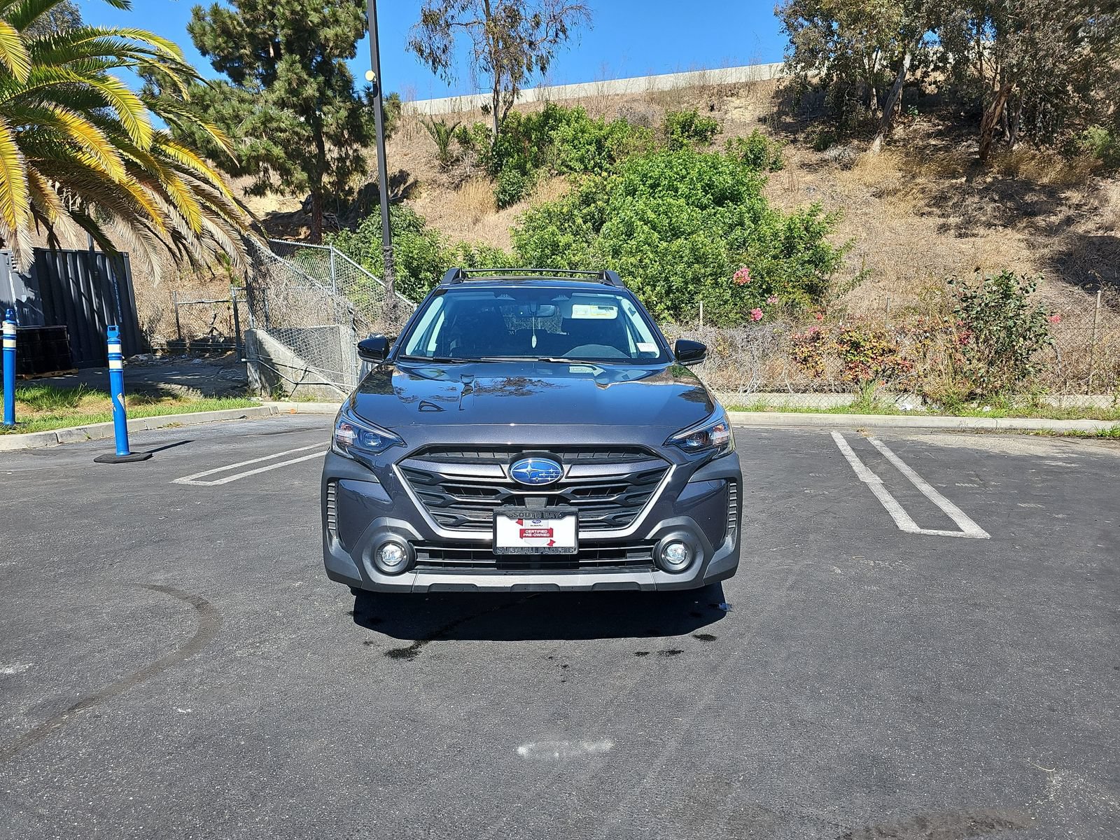 Used 2024 Subaru Outback Premium AWD/4WD image 2