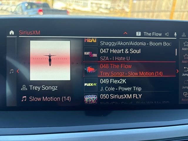 Used 2022 BMW Z4 M40i w/ Premium Package image 26