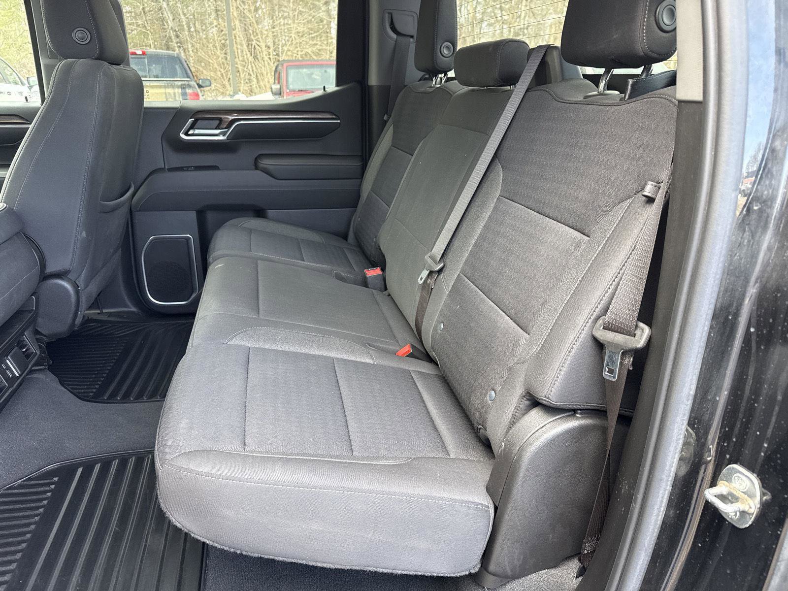 Used 2022 Chevrolet Silverado 1500 RST w/ Z71 Off-Road Package image 12