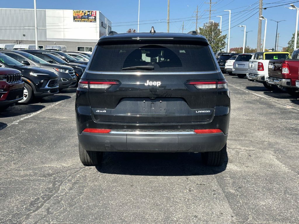 Used 2024 Jeep Grand Cherokee L Laredo w/ Luxury Tech Group I AWD/4WD image 5