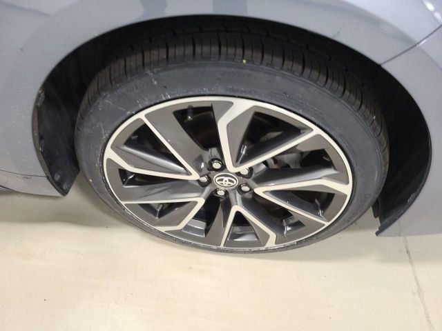 Used 2022 Toyota Corolla SE FWD image 34