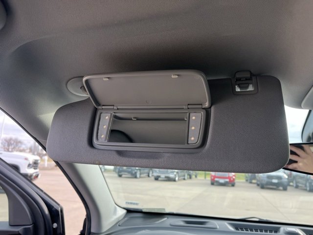 Used 2023 Chevrolet Equinox LT image 30