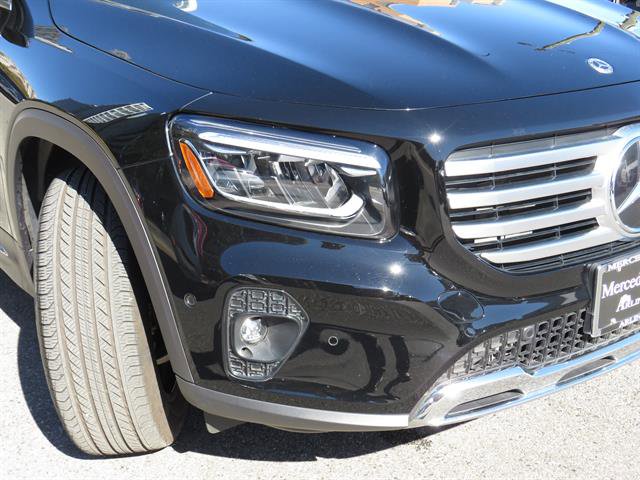 Used 2025 Mercedes-Benz GLB 250 4MATIC image 25