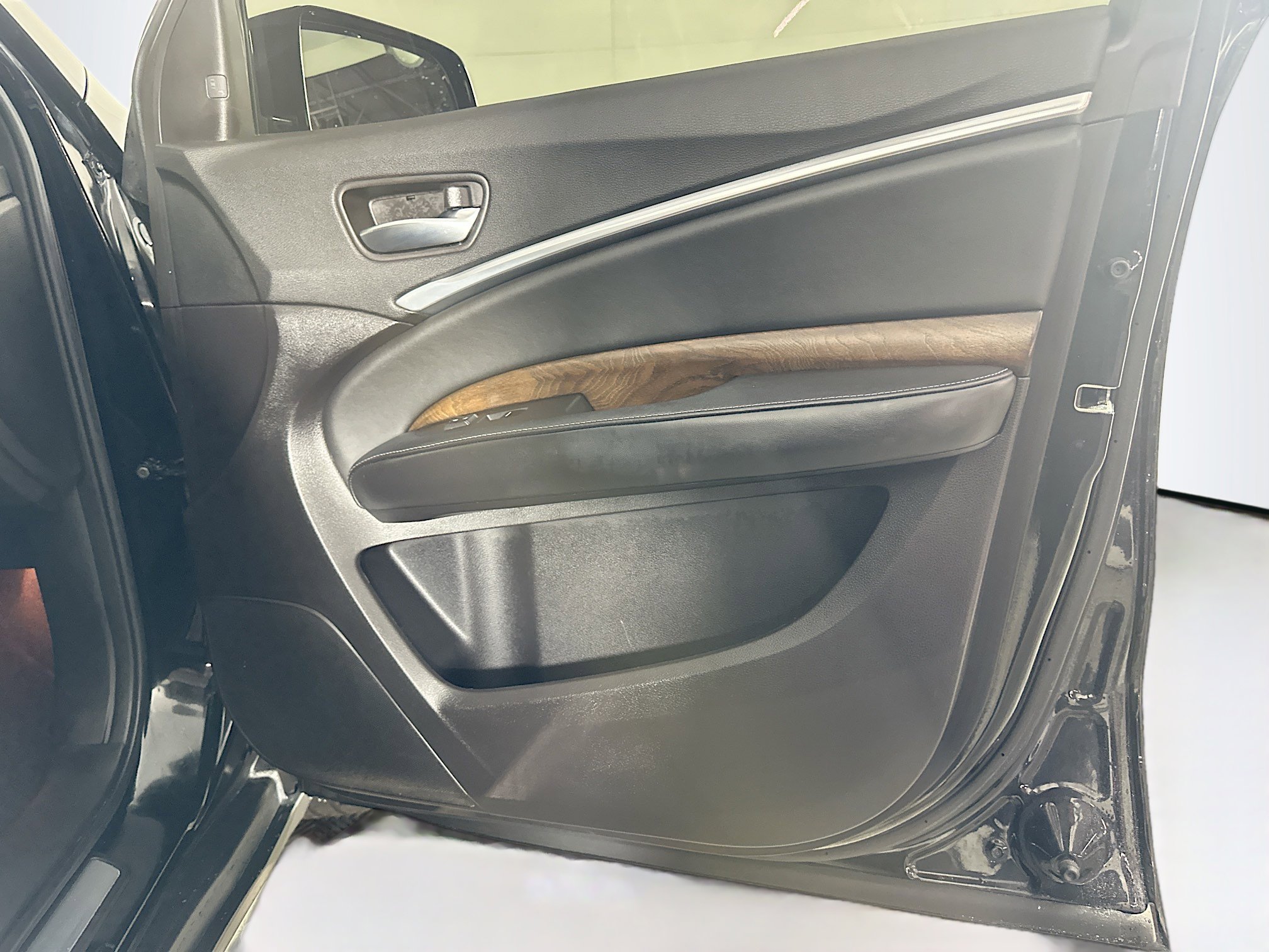Used 2018 Acura MDX SH-AWD w/ Advance Package image 34