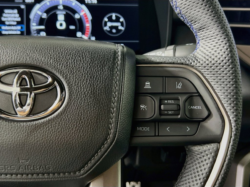 New 2026 Toyota Tundra Platinum w/ TRD Off-Road Package AWD/4WD image 19