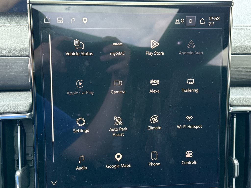 Certified 2025 GMC Yukon XL Denali w/ Denali Reserve Package image 23