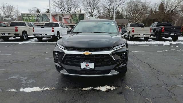 Certified 2025 Chevrolet Blazer LT image 3