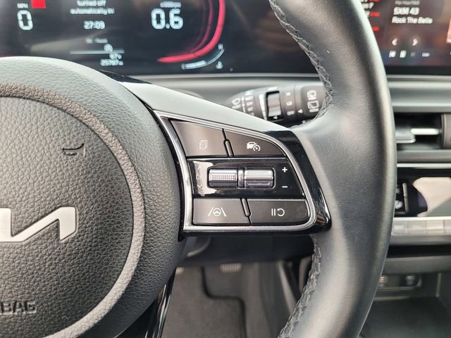 Certified 2025 Kia Seltos S image 24