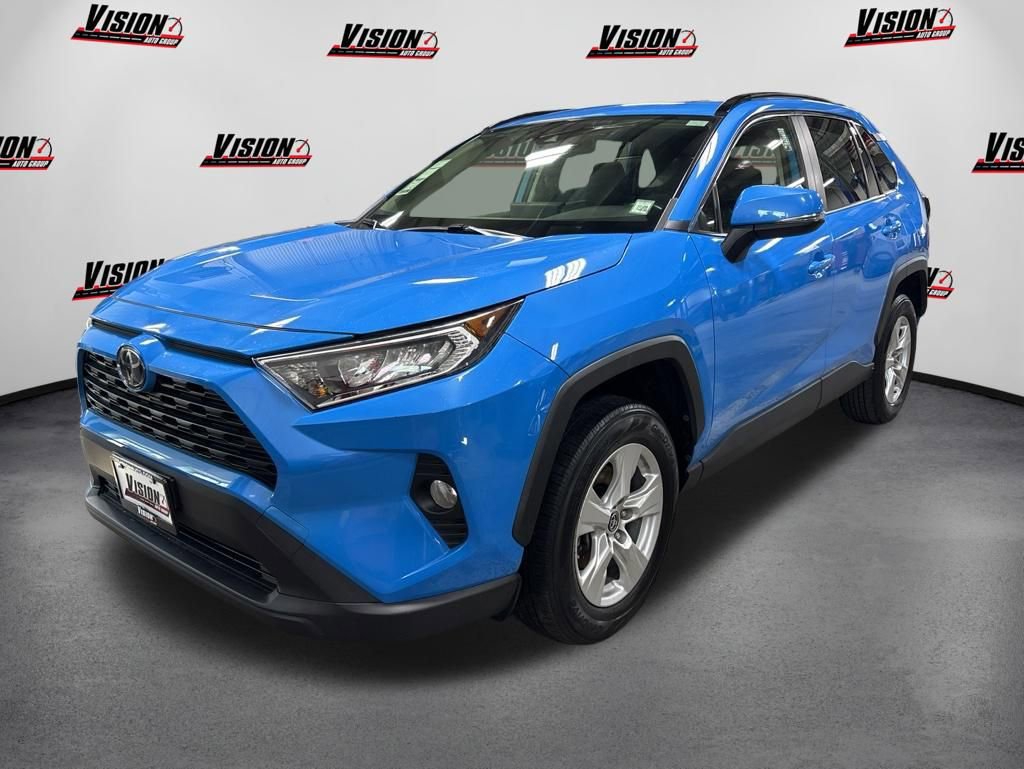 Used 2019 Toyota RAV4 XLE w/ Convenience Package AWD/4WD image 1
