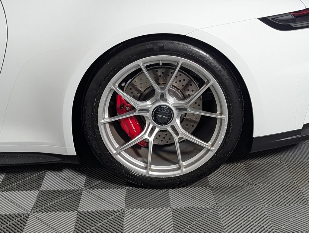 Certified 2026 Porsche 911 GT3 RWD image 11