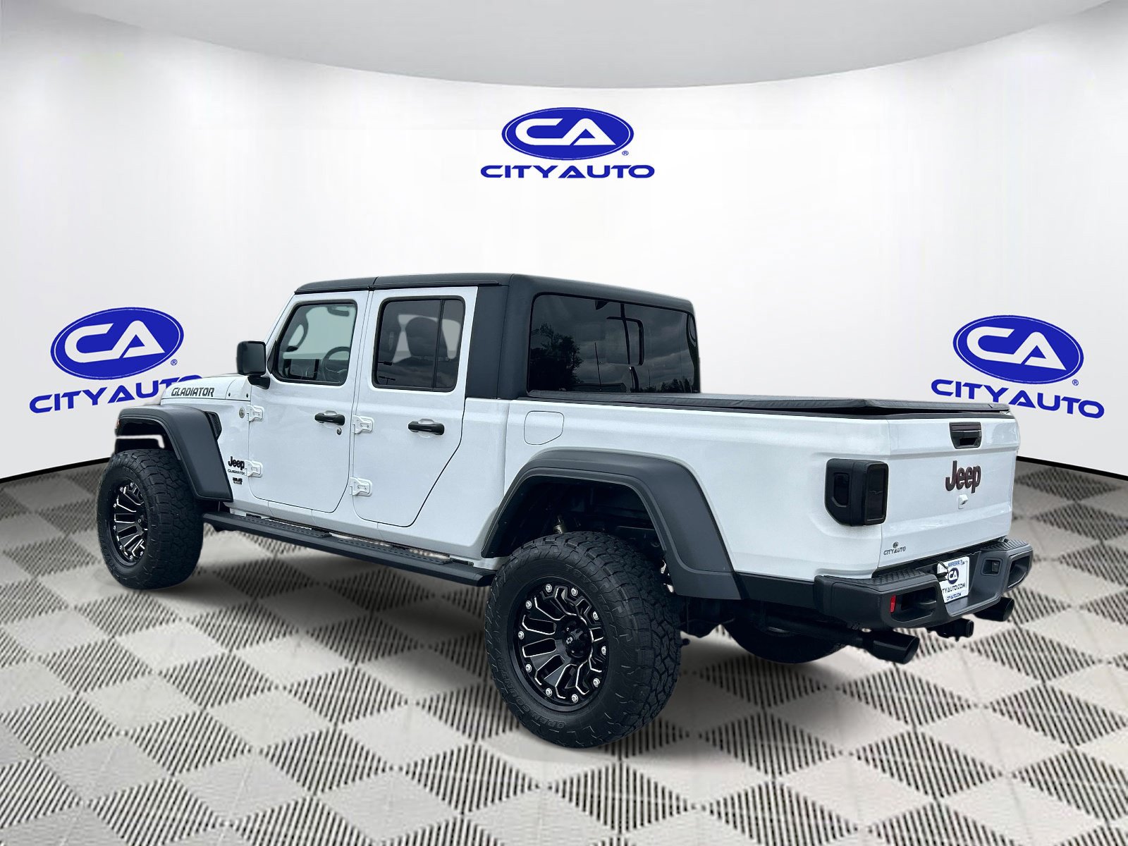 Used 2020 Jeep Gladiator Sport w/ Quick Order Package 24S AWD/4WD image 5