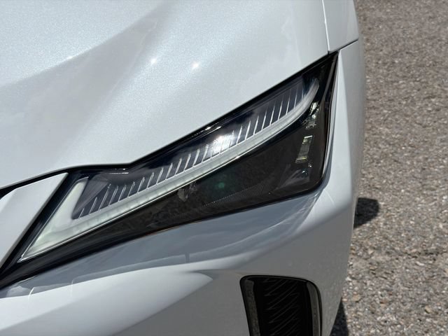 Used 2025 Lexus UX 300h FWD image 9