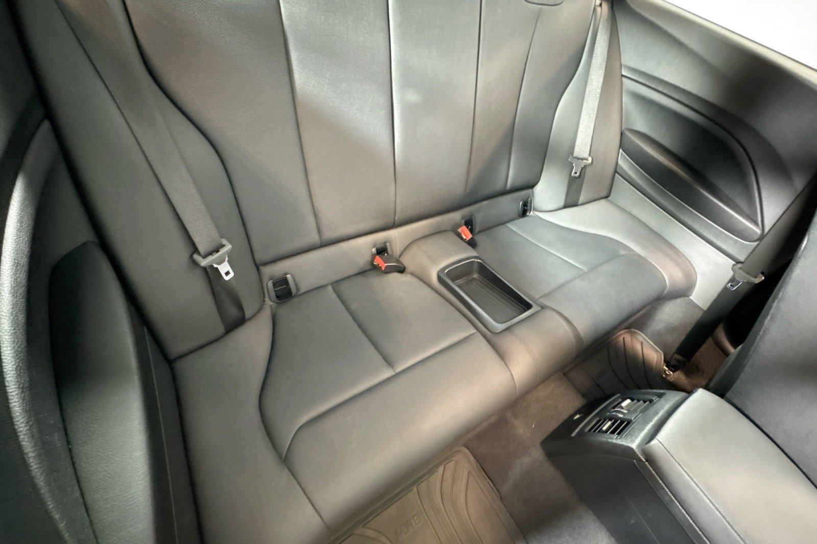 Used 2018 BMW 230i xDrive Coupe image 26