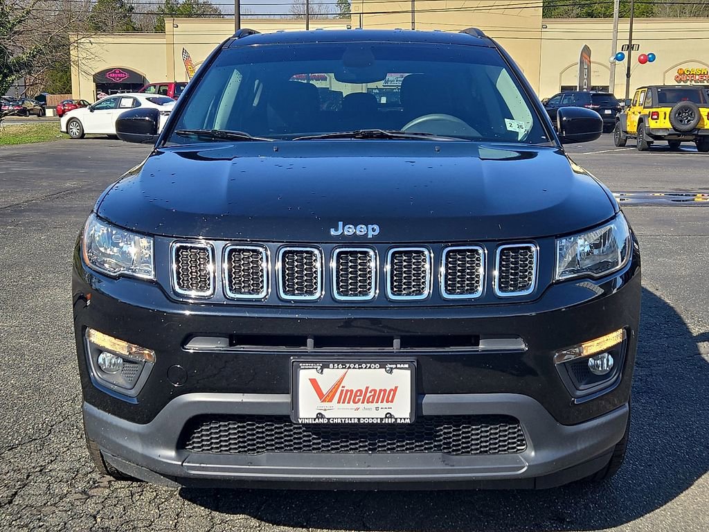 Used 2021 Jeep Compass Latitude AWD/4WD image 2