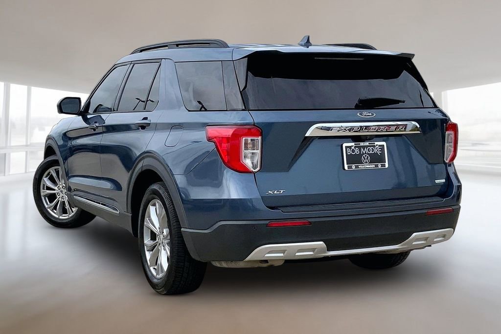 Used 2020 Ford Explorer XLT w/ Equipment Group 202A image 12