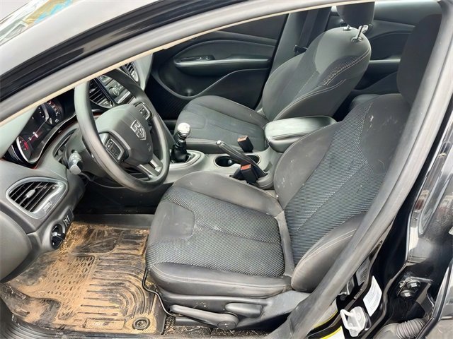 Used 2015 Dodge Dart SXT image 11
