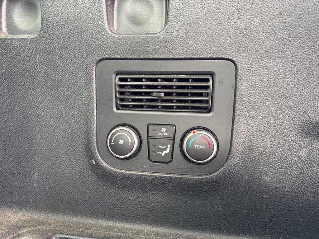 Used 2017 Hyundai Santa Fe SE w/ SE Ultimate Tech Package 03 image 26