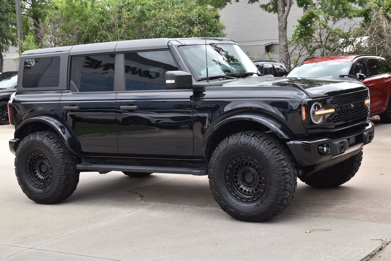 Used 2023 Ford Bronco Wildtrak AWD/4WD image 5