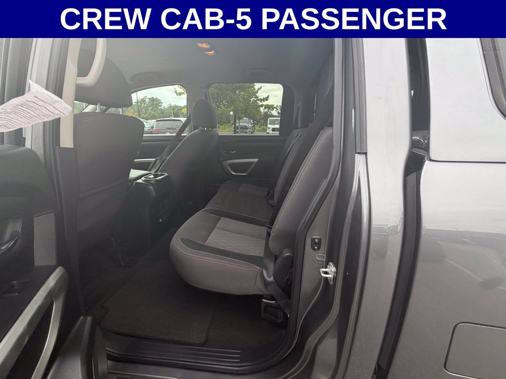 Used 2021 Nissan Titan SV w/ SV Convenience Package RWD image 15