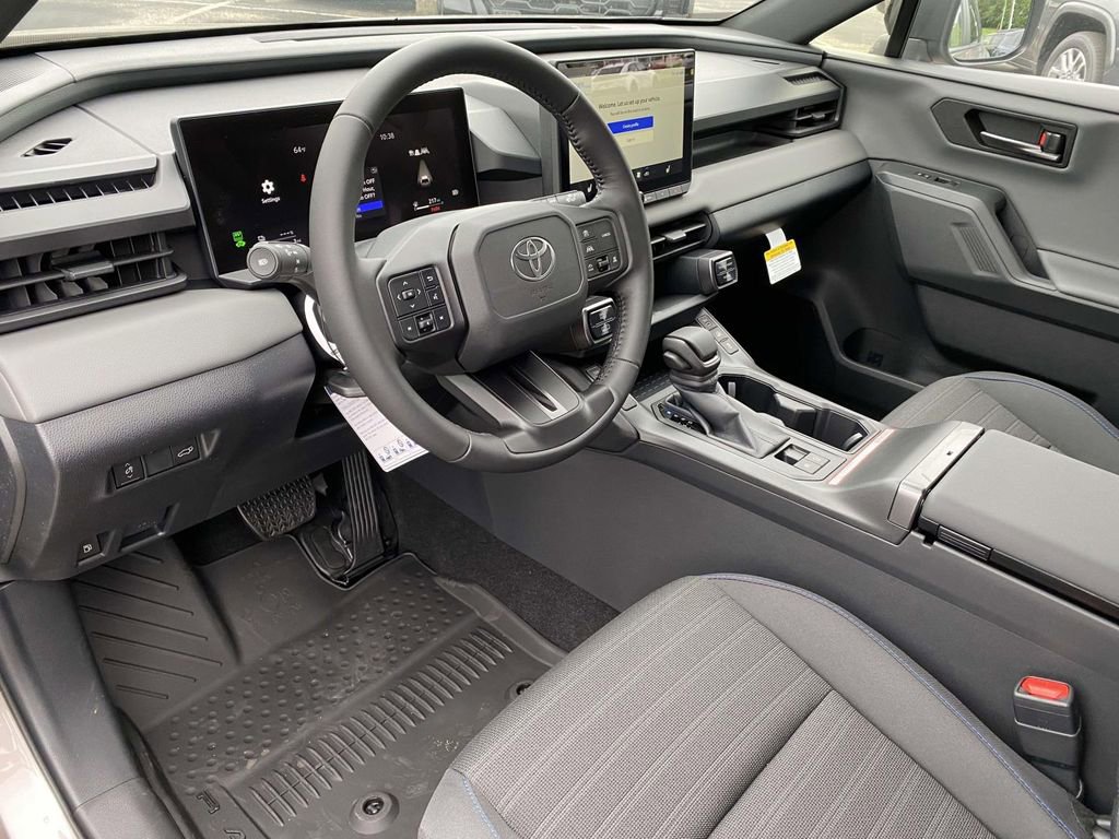 New 2026 Toyota RAV4 SE AWD/4WD image 18