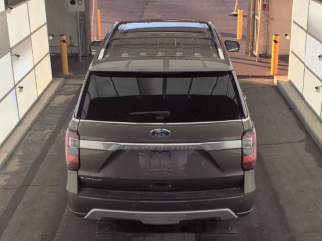 Used 2018 Ford Expedition Platinum image 26