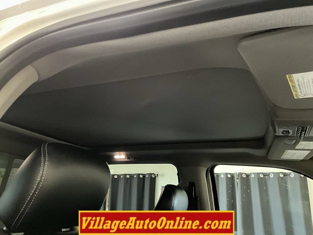 Used 2017 Ford F250 Lariat w/ Lariat Ultimate Package AWD/4WD image 40