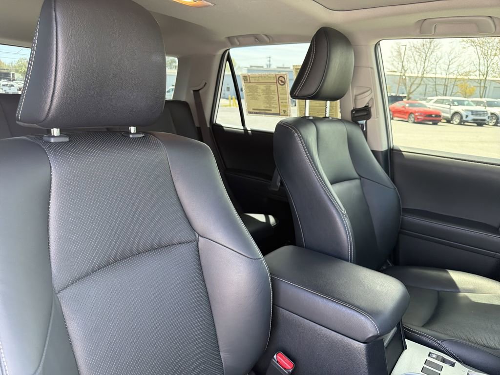 Used 2023 Toyota 4Runner Limited AWD/4WD image 19