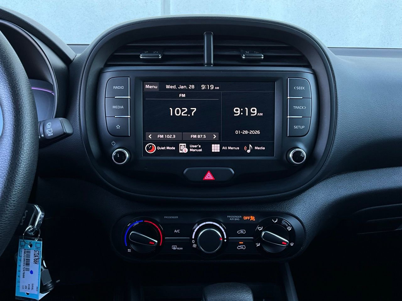 Used 2025 Kia Soul LX image 23