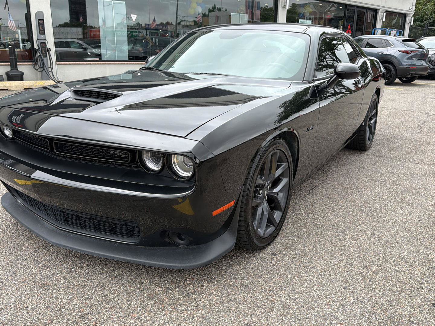 Used 2023 Dodge Challenger R/T w/ Blacktop Package RWD image 1