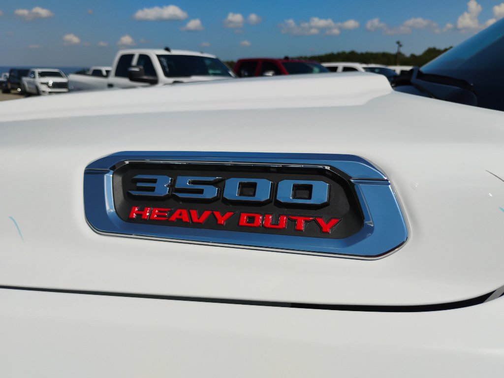 New 2026 RAM 3500 Tradesman AWD/4WD image 11