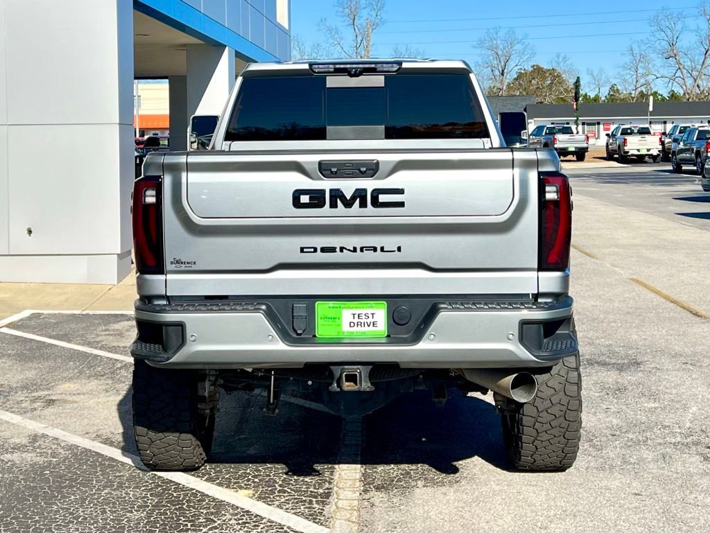 Used 2025 GMC Sierra 2500 Denali Ultimate image 5