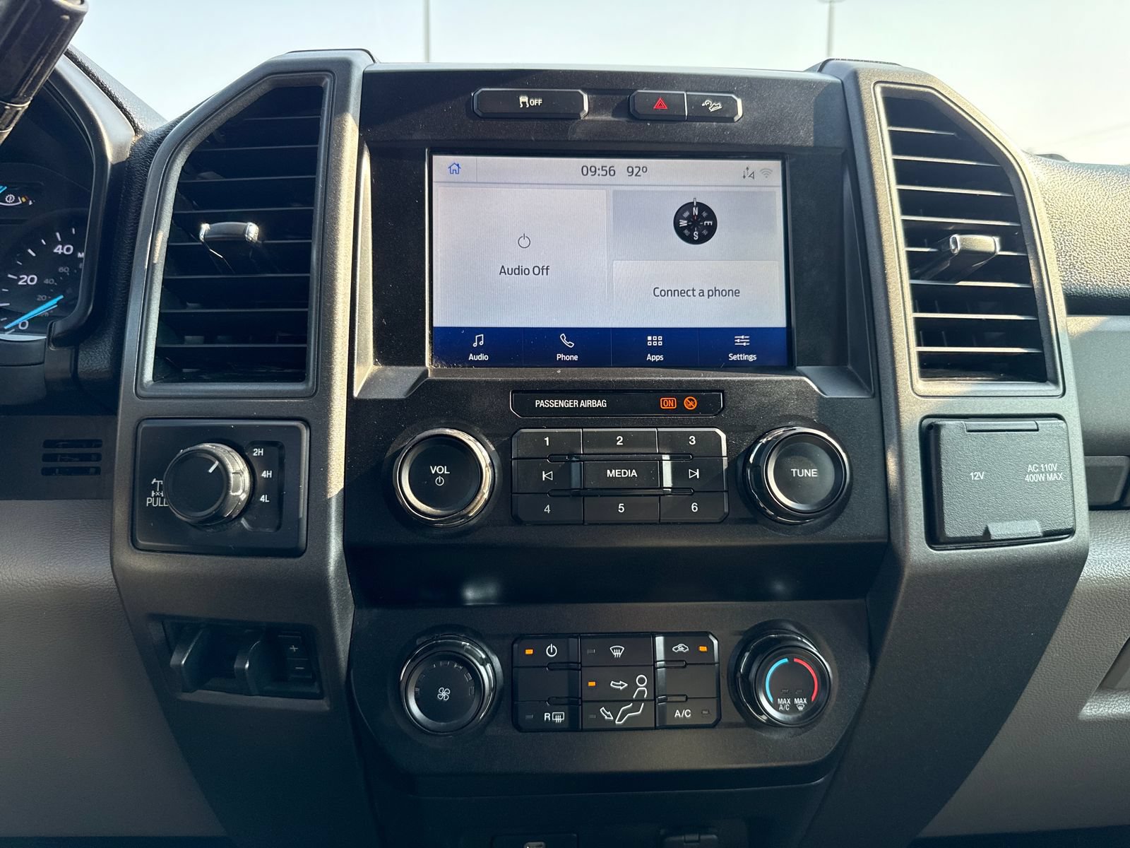 Used 2020 Ford F250 XL w/ STX Appearance Package AWD/4WD image 25