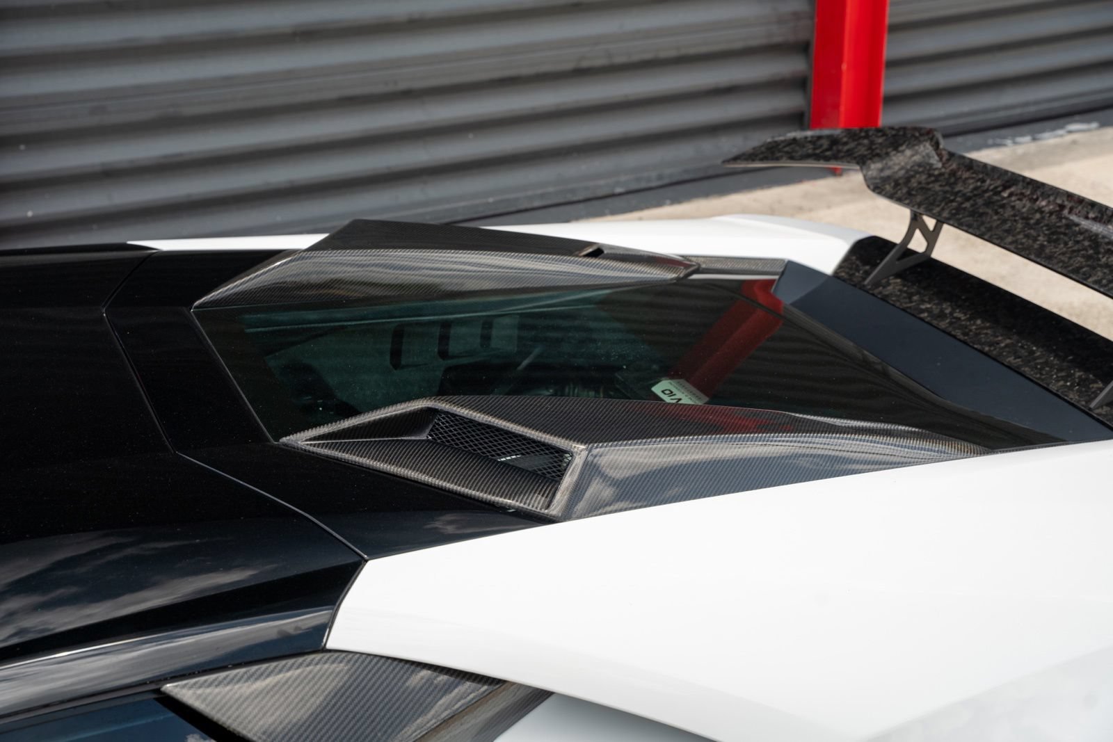 Used 2015 Lamborghini Huracan LP 610-4 AWD/4WD image 17
