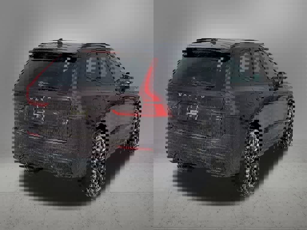 New 2026 Volvo XC60 T8 Plus w/ Protection Package Premier image 6