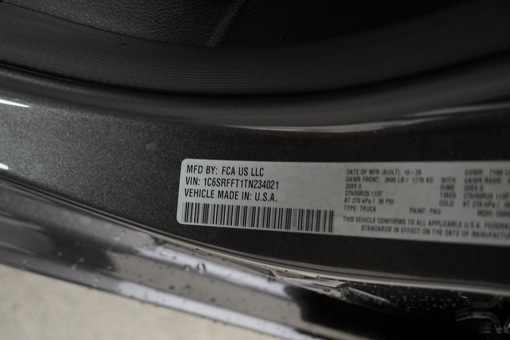 New 2026 RAM 1500 4x4 Crew Cab image 38