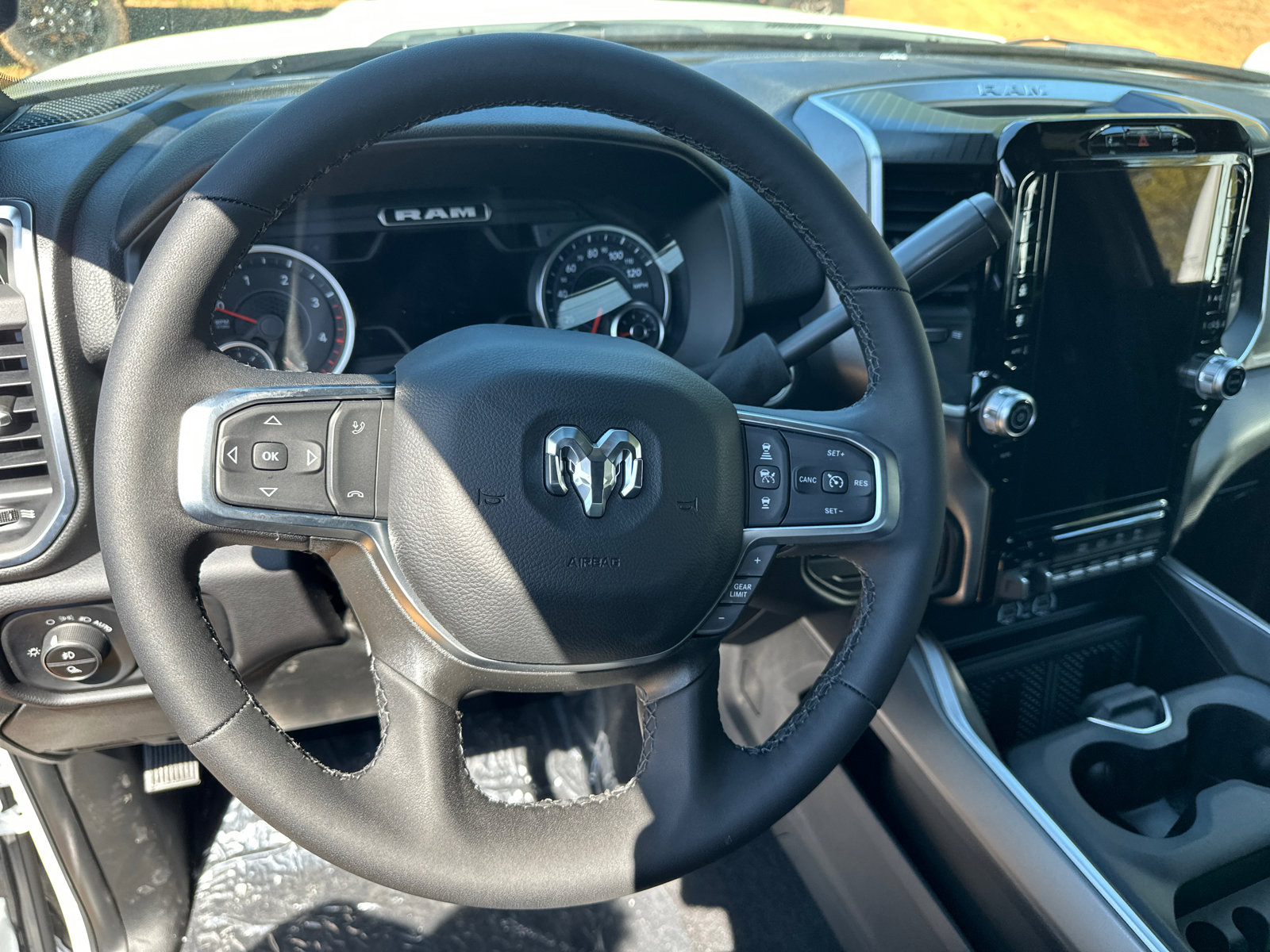 New 2025 RAM 2500 Big Horn image 24