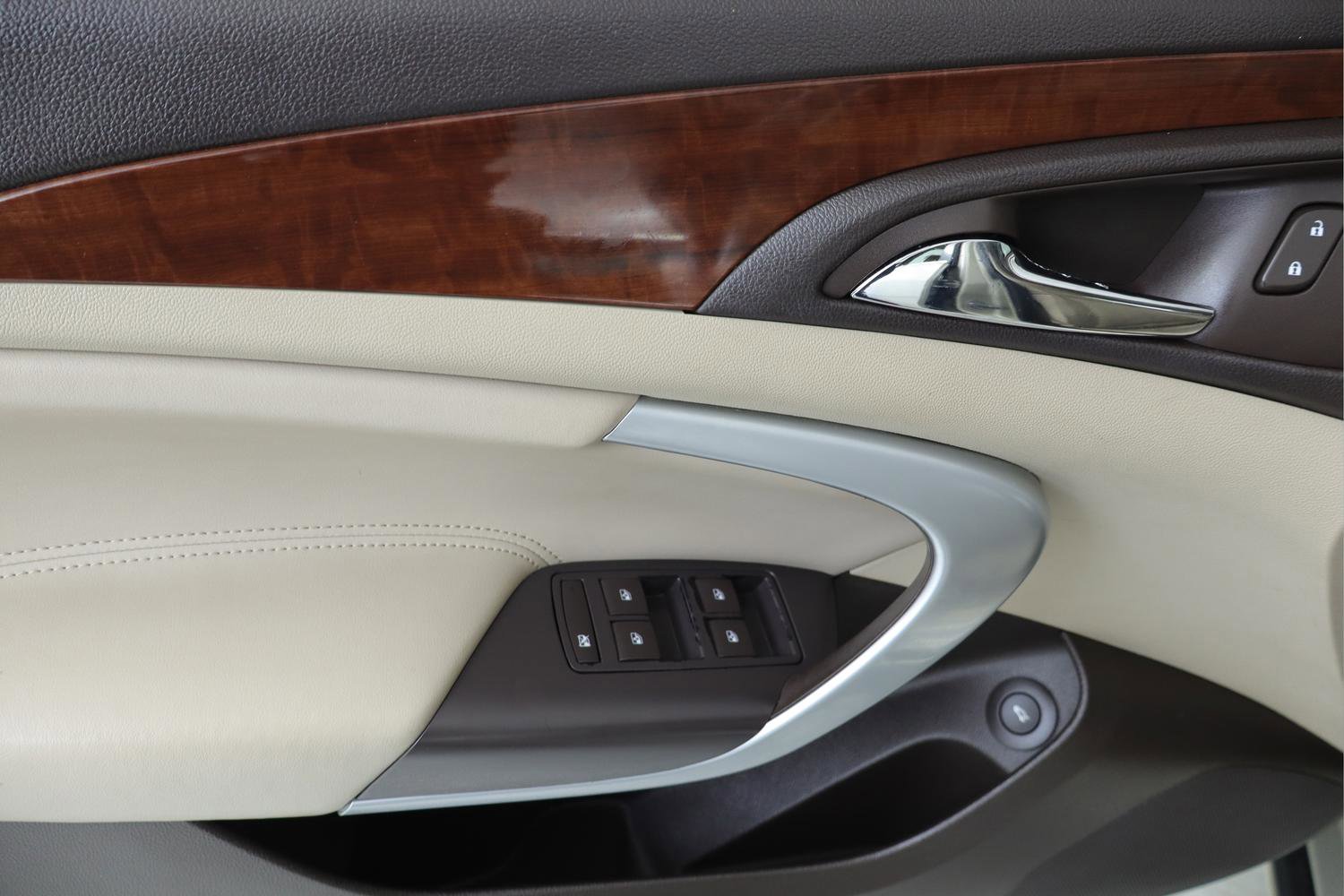 Used 2015 Buick Regal Premium w/ Experience Buick Package image 24