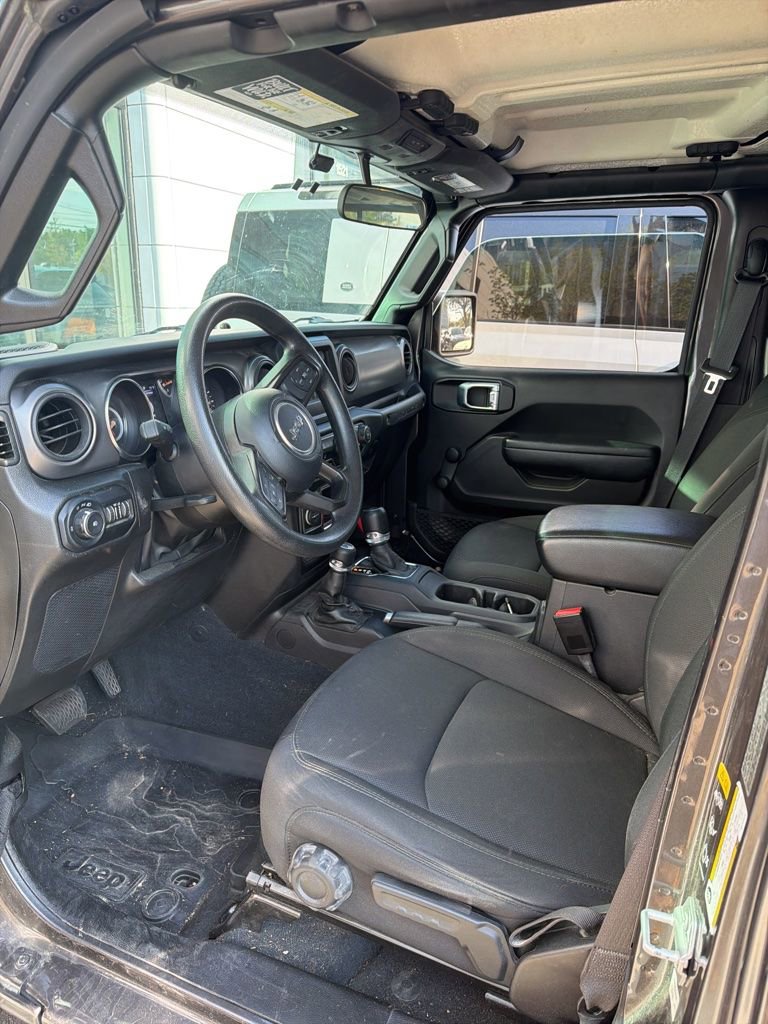 Used 2022 Jeep Wrangler Unlimited Sport image 6