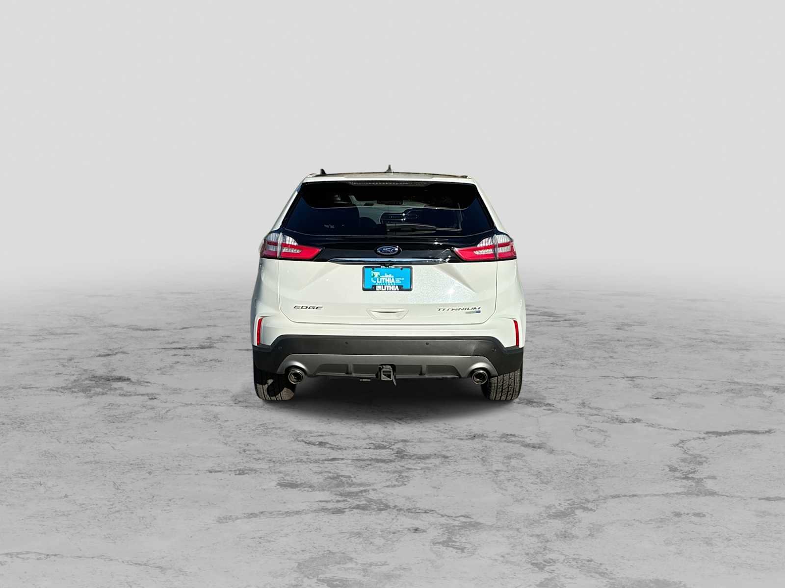 Used 2020 Ford Edge Titanium w/ Class II Trailer Tow Package AWD/4WD image 7