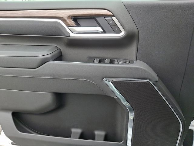 New 2026 Chevrolet Silverado 2500 LT w/ Trail Boss Package image 9