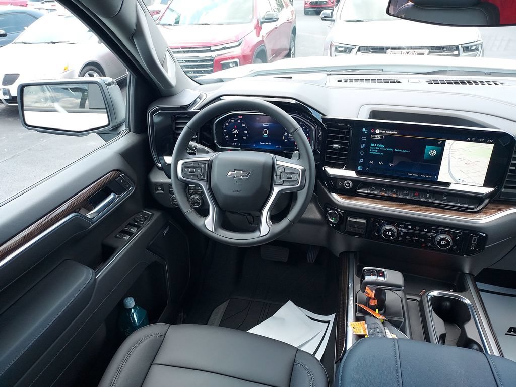 New 2026 Chevrolet Silverado 1500 RST w/ RST All Star Premium Package AWD/4WD image 15