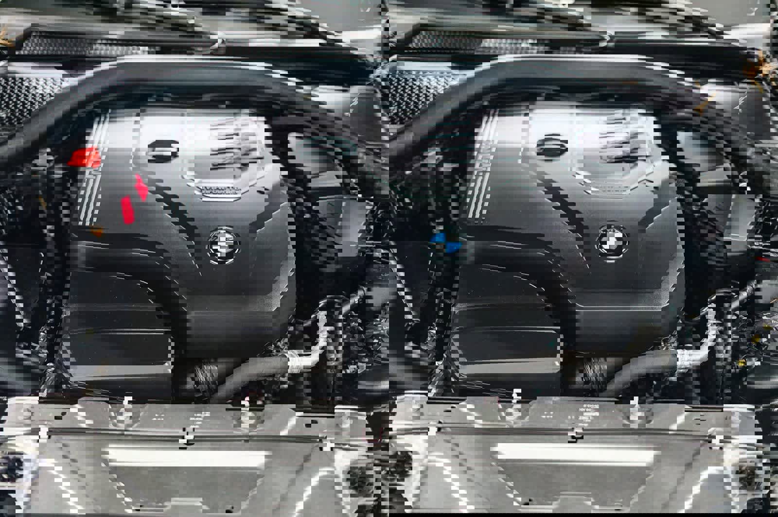 Used 2023 BMW 330i Sedan w/ Driving Assistance Package image 29