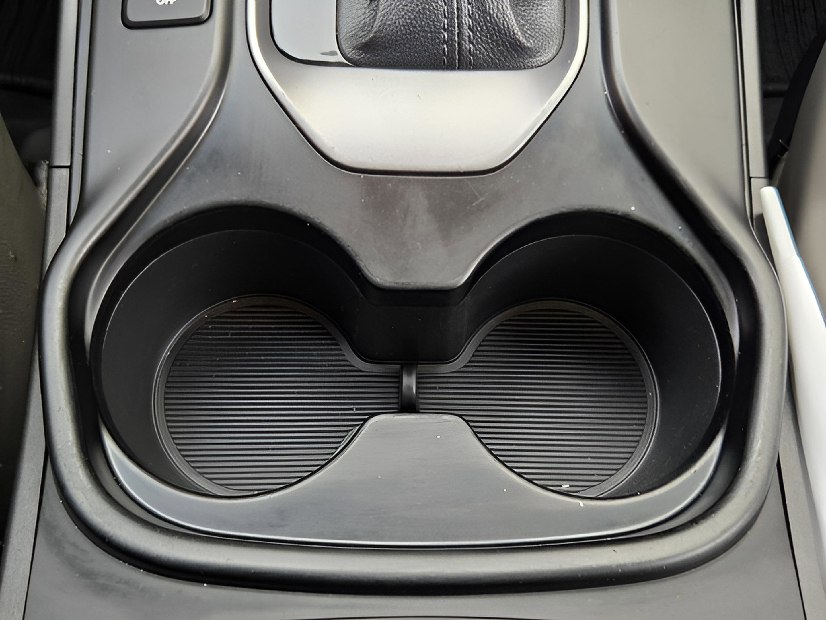 Used 2014 Hyundai Santa Fe Sport 2.0T w/ Technology Package 05 image 15