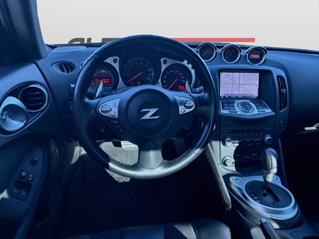 Used 2020 Nissan 370Z Touring Sport RWD image 23