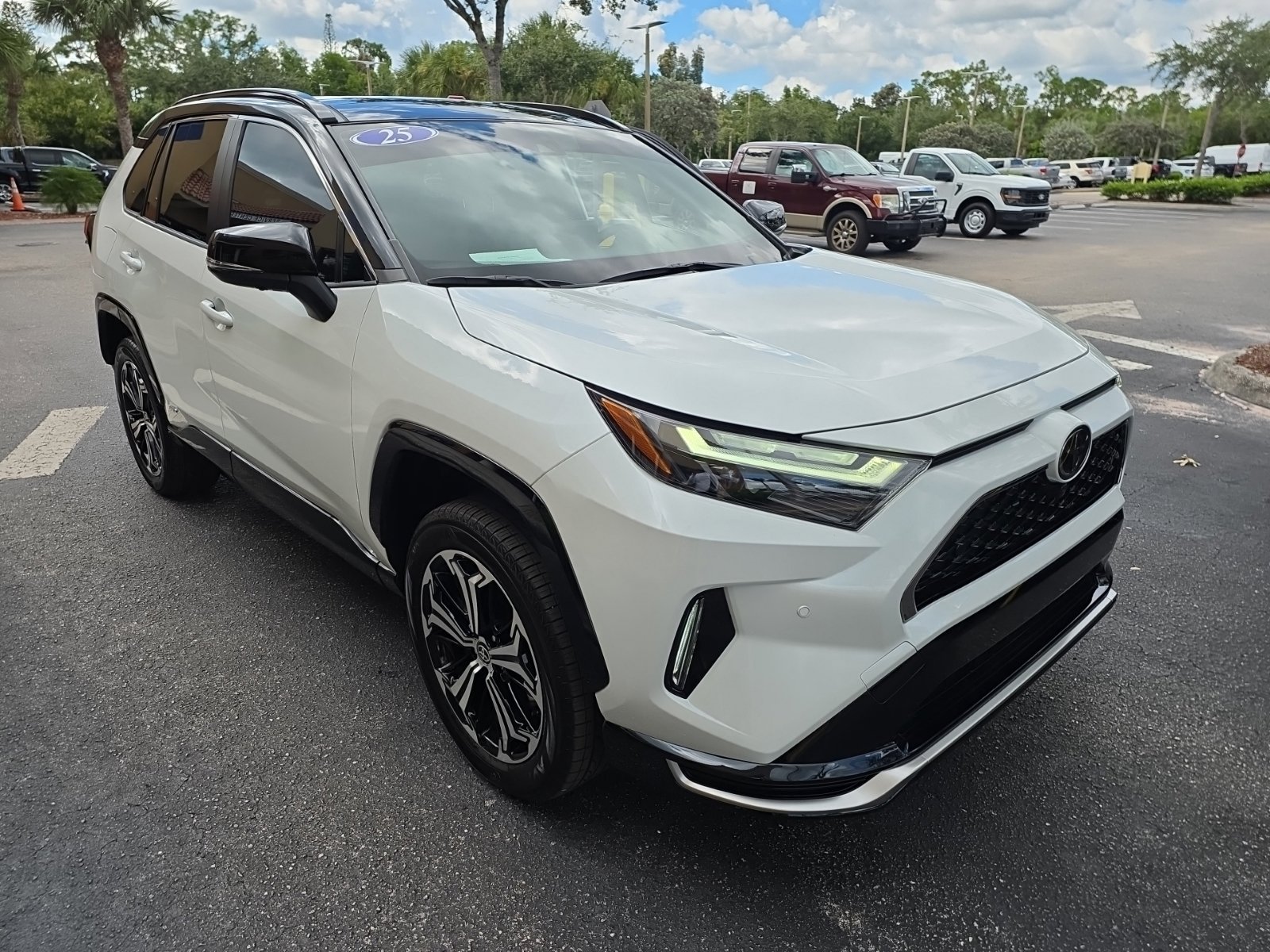 Used 2025 Toyota RAV4 XSE w/ Premium Package