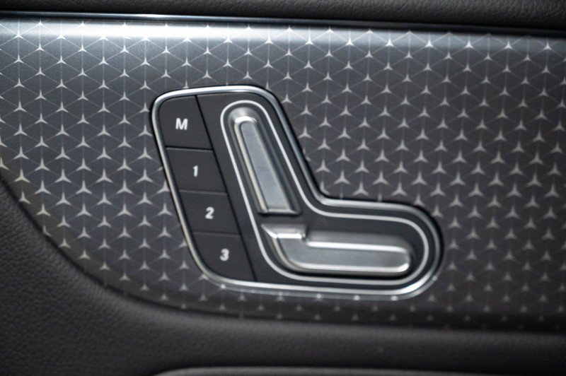 Certified 2026 Mercedes-Benz GLB 250 image 19