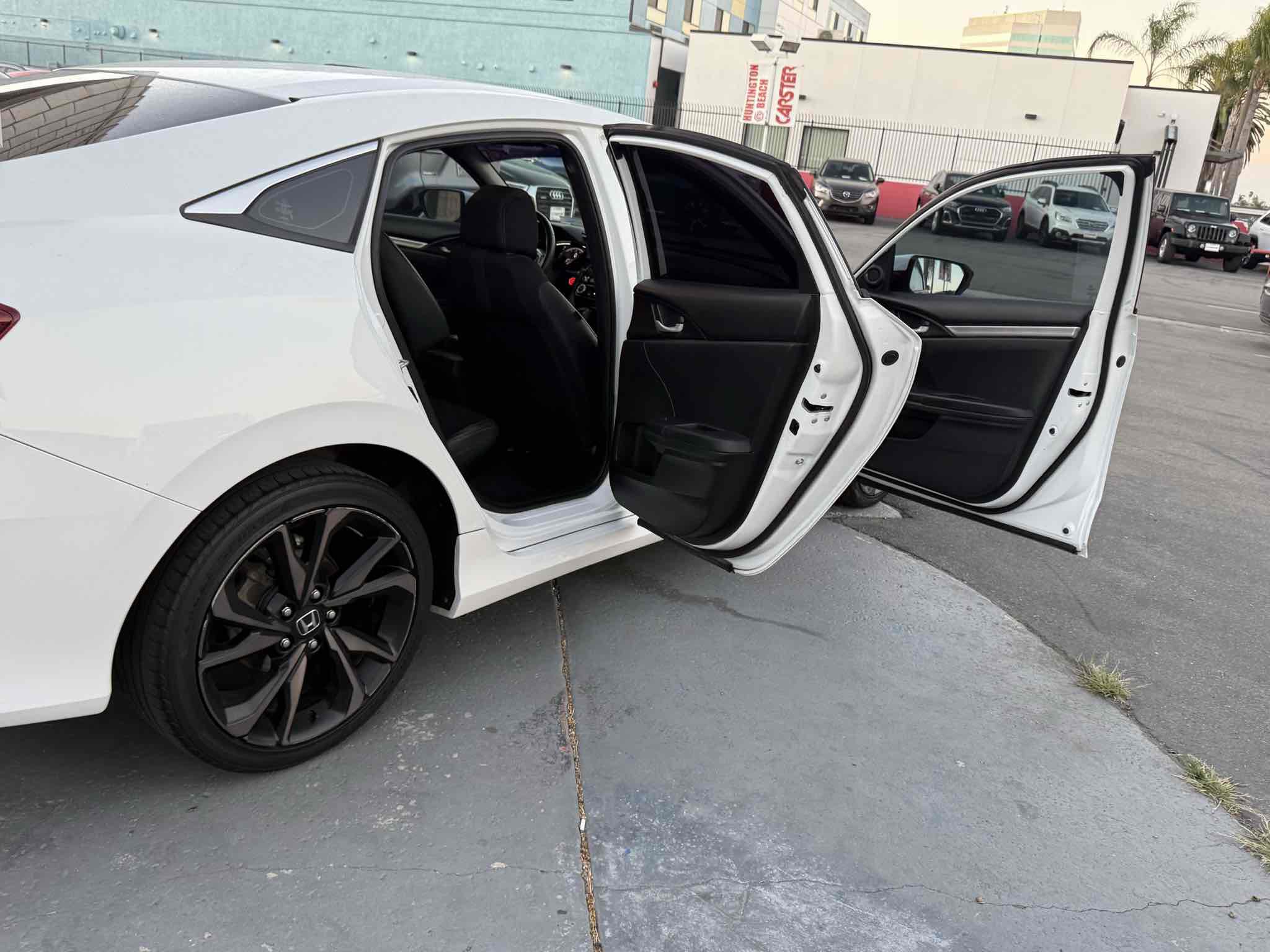 Used 2019 Honda Civic Sport image 36